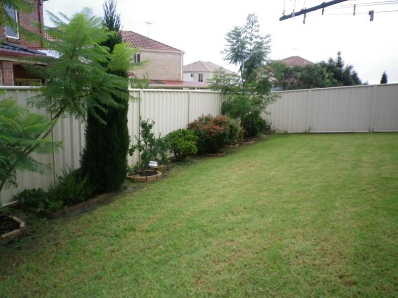 8 Parklea Drive, Parklea NSW 2768