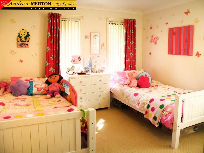 19 Hayle Tce, Stanhope Gardens NSW 2768