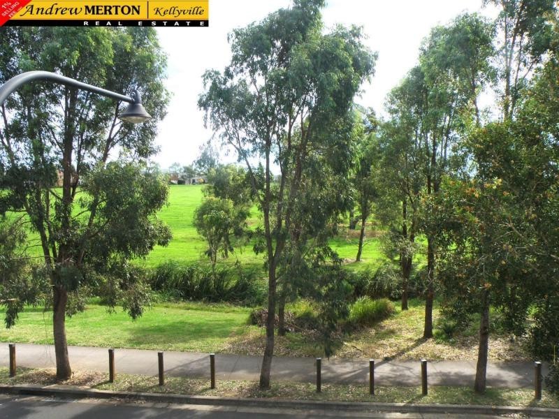 19 Hayle Tce, Stanhope Gardens NSW 2768