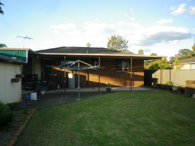 66 Tichborne Drive, Quakers Hill NSW 2763