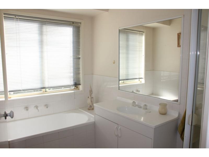 24 Blueberry Grove, Glenwood NSW 2768