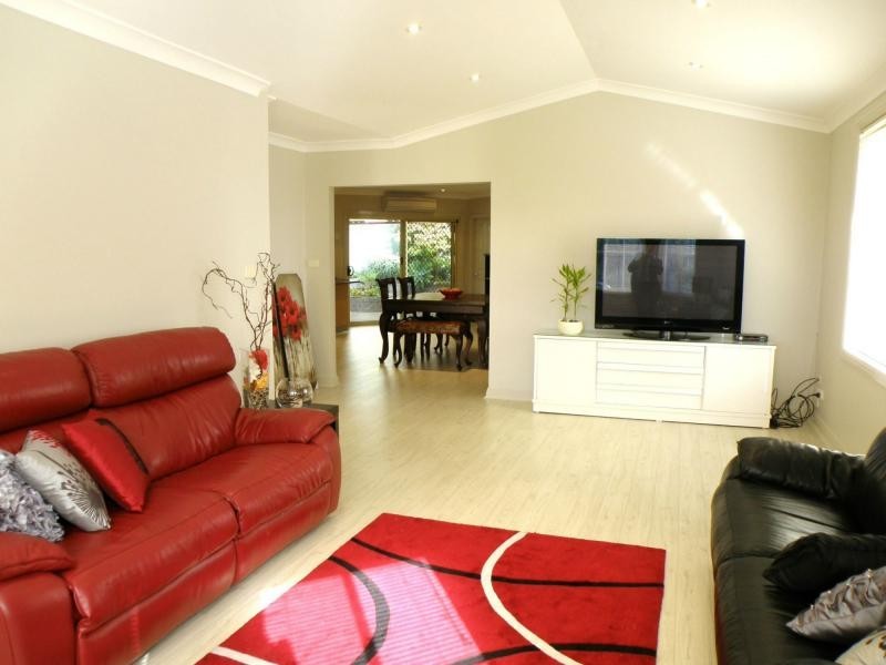 242 Meurants Lane, Glenwood NSW 2768