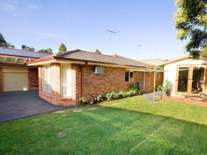 10 Bamboo Way, Stanhope Gardens NSW 2768