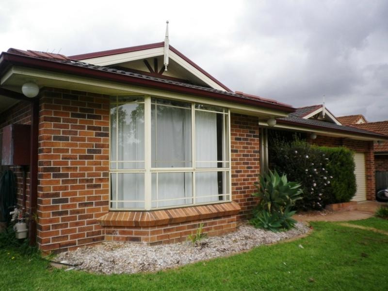 10 Bamboo Way, Stanhope Gardens NSW 2768