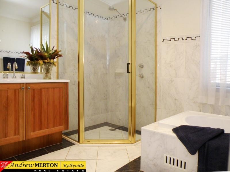 41 Macquarie Av, Kellyville NSW 2155