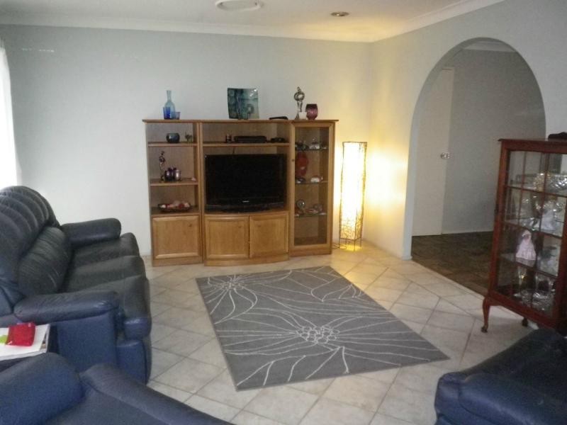 3 James Cook Drive, Kings Langley NSW 2147