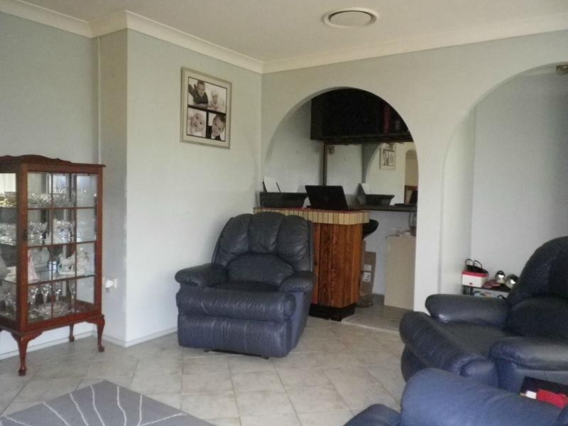 3 James Cook Drive, Kings Langley NSW 2147