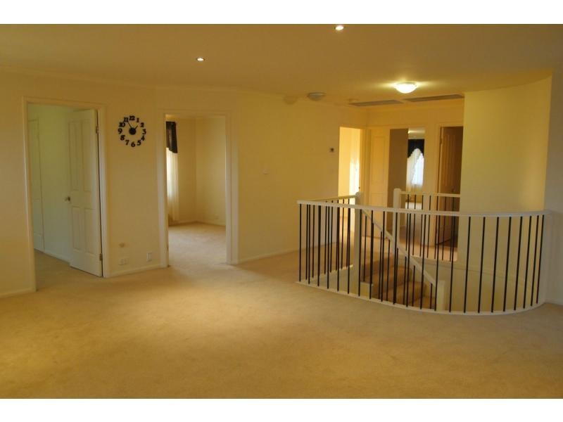 11 Silkyoak Close, Glenwood NSW 2768