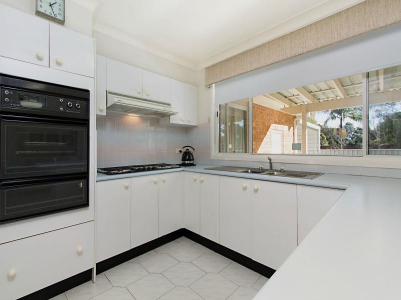 20 Pendley Crescent, Quakers Hill NSW 2763