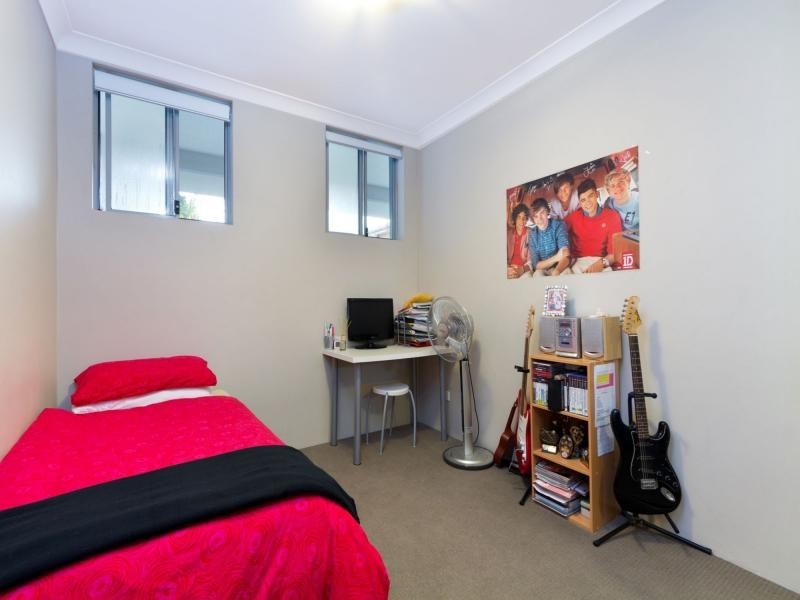 9/26-34 Clifton Street, Blacktown NSW 2148