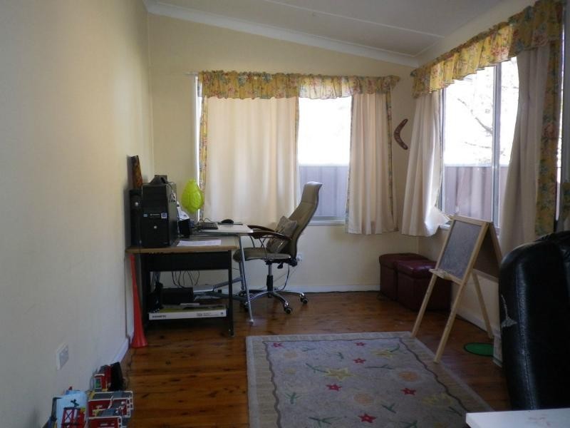 25 Adella Avenue, Blacktown NSW 2148