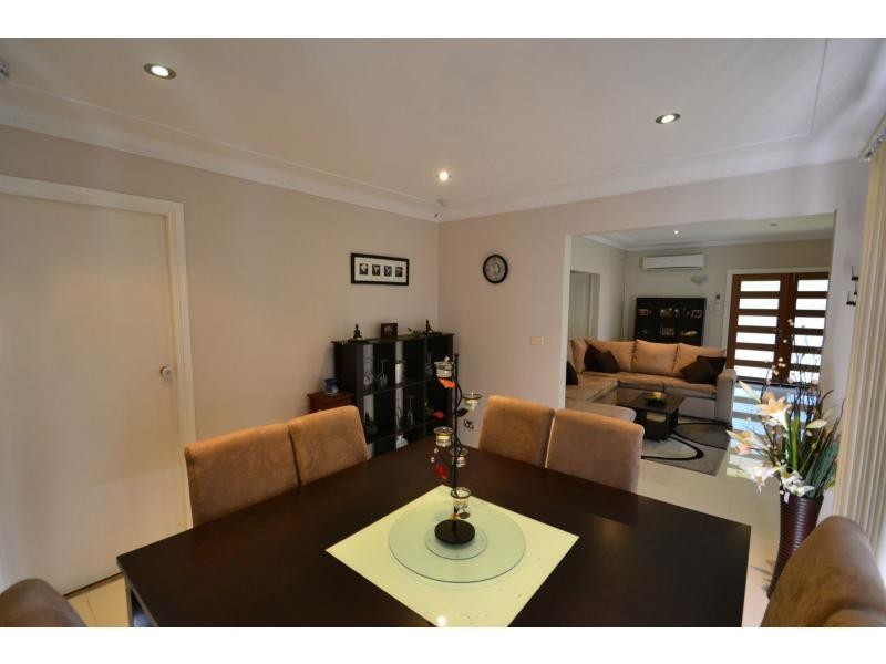 21 Johnson Avenue, Seven Hills NSW 2147