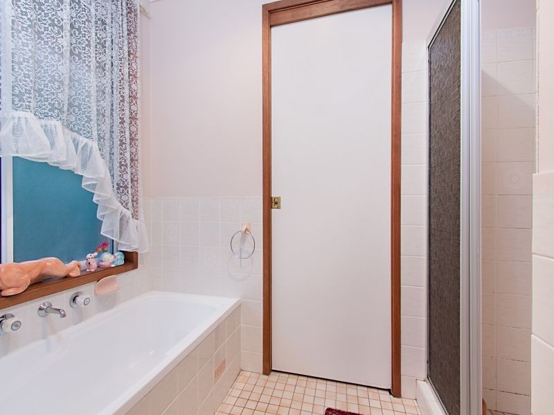 12 Simms Road, Oakhurst NSW 2761