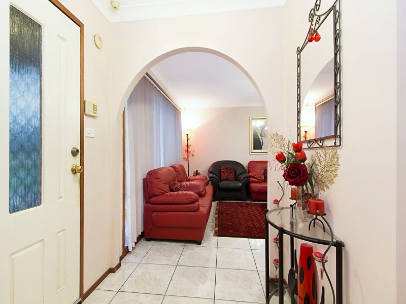 12 Simms Road, Oakhurst NSW 2761