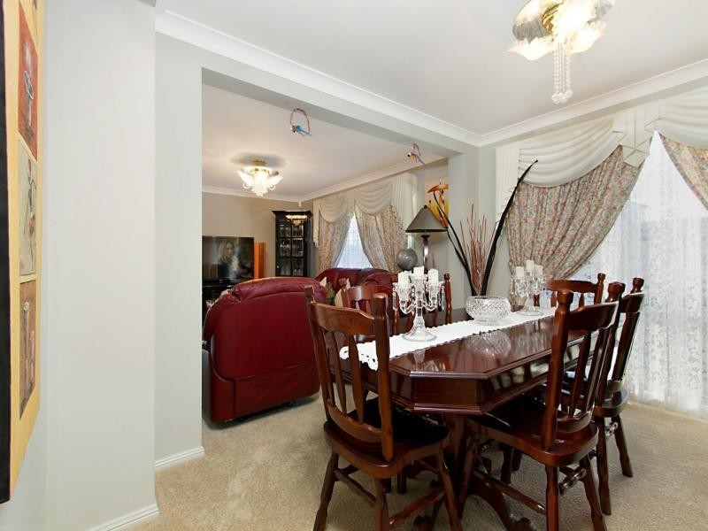 3 Illawarra Close, Woodcroft NSW 2767