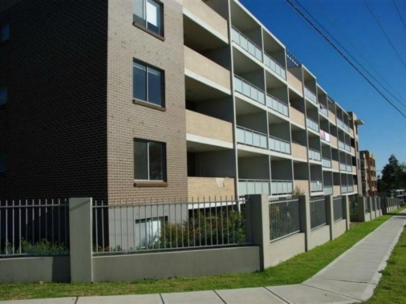 9 / 26 Clifton Street, Blacktown NSW 2148