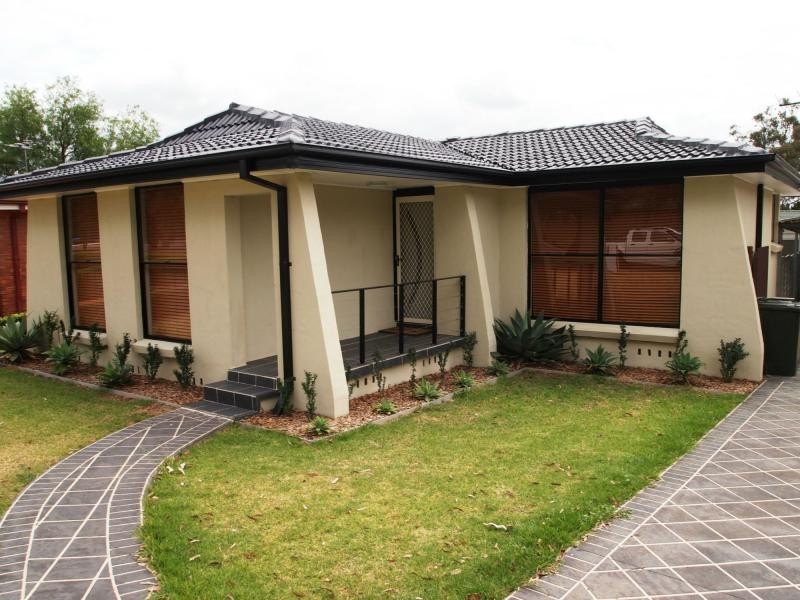 37 Alford Street, Quakers Hill NSW 2763