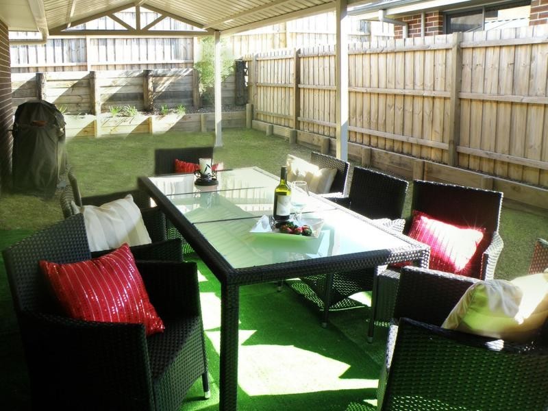 38 Paringa Dr, The Ponds NSW 2769