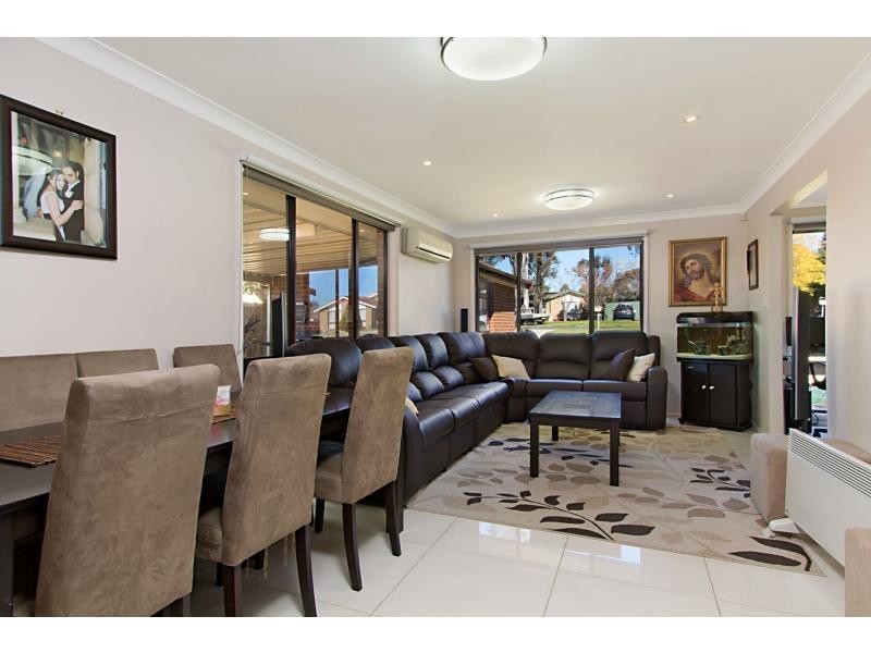 33 Astwood Street, Colyton NSW 2760