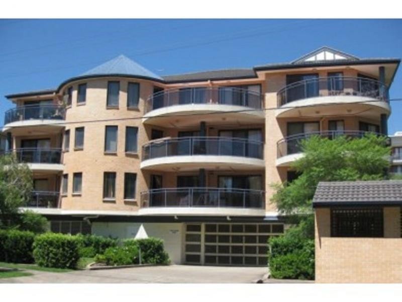 6 28-30 Fourth Avenue, Blacktown NSW 2148