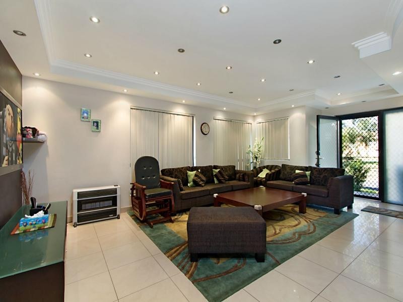 26 Sealy Street, Mount Lewis NSW 2190