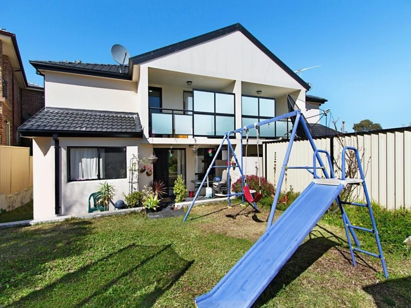 26 Sealy Street, Mount Lewis NSW 2190