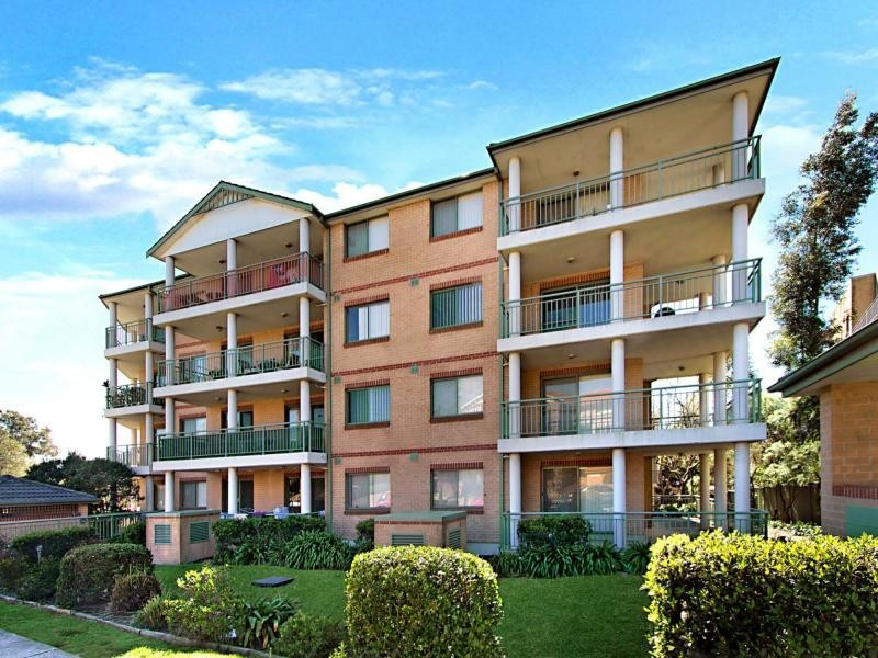 20/11 Fourth Avenue, Blacktown NSW 2148