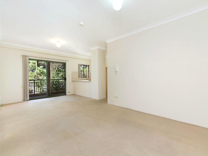 20/11 Fourth Avenue, Blacktown NSW 2148
