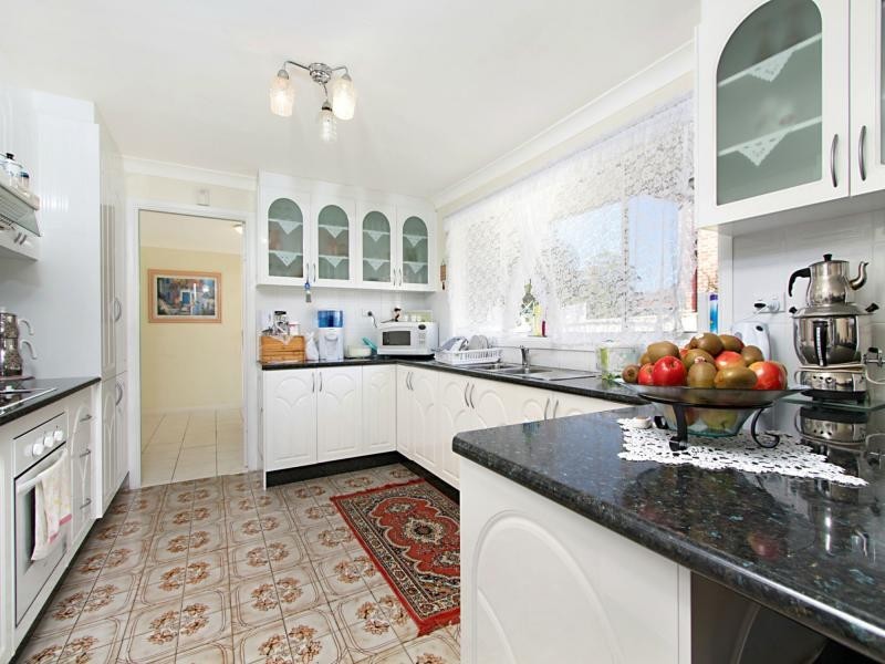 35 Davis Road, Marayong NSW 2148