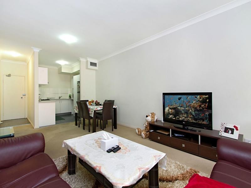 12/21 Third Avenue, Blacktown NSW 2148