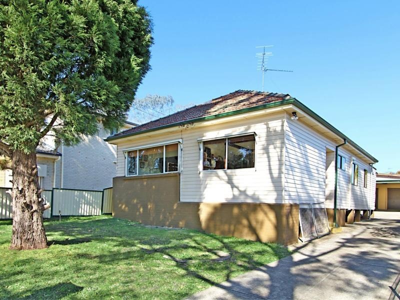 10 Dingle Street, Riverstone NSW 2765