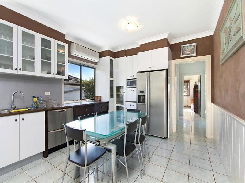 10 Dingle Street, Riverstone NSW 2765