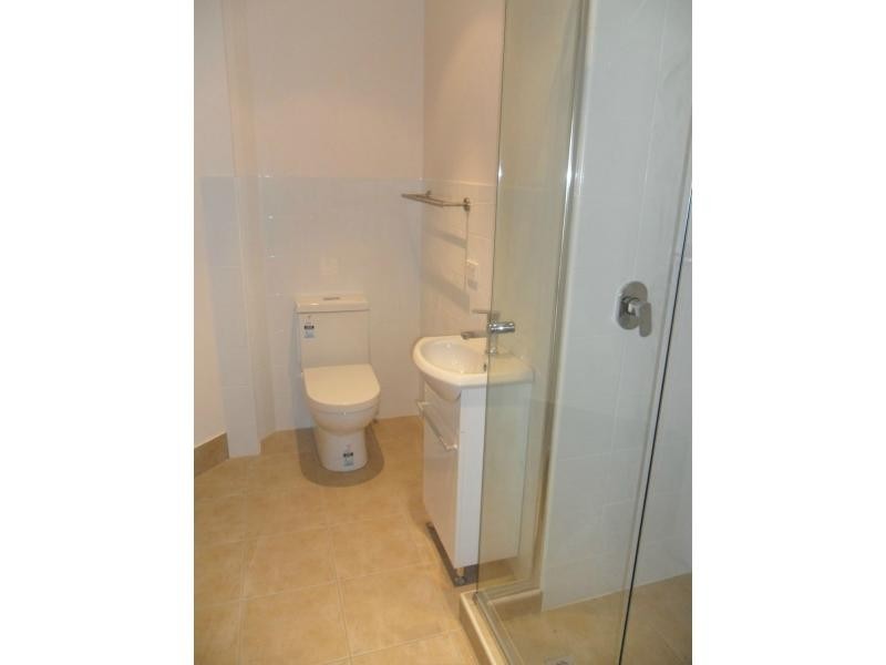 4 CALEEN Street, Glenwood NSW 2768