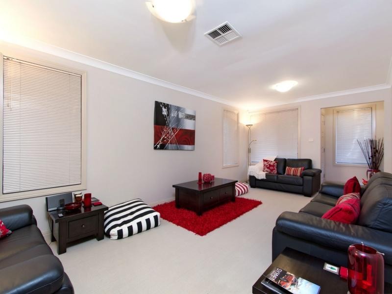 7 Matara Way, Glenwood NSW 2768