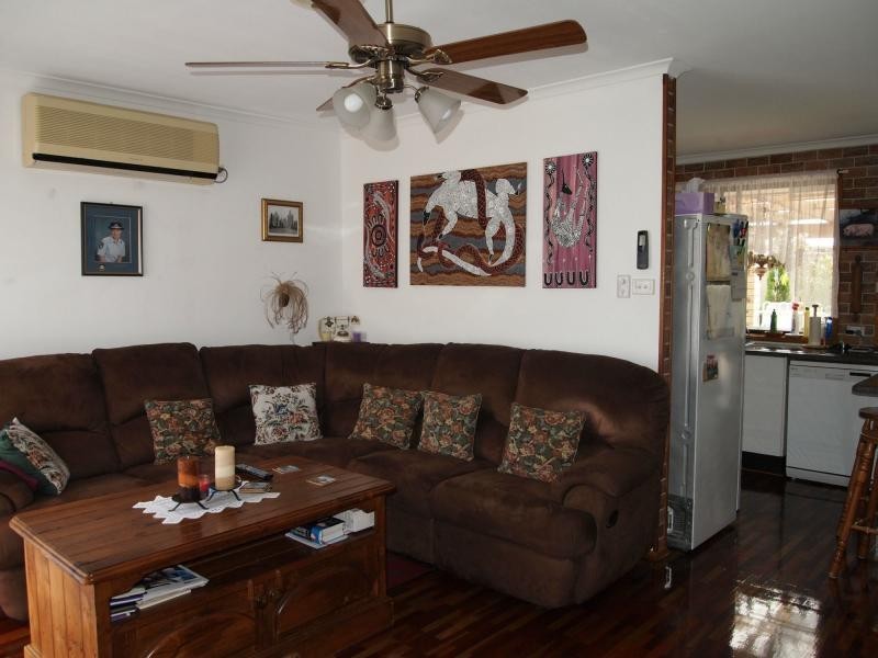 8 Alden Grove, Oakhurst NSW 2761