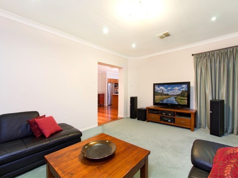 4 Turnberry Way, Rouse Hill NSW 2155