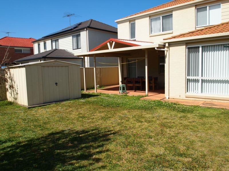 39 Augusta Place, St Clair NSW 2759