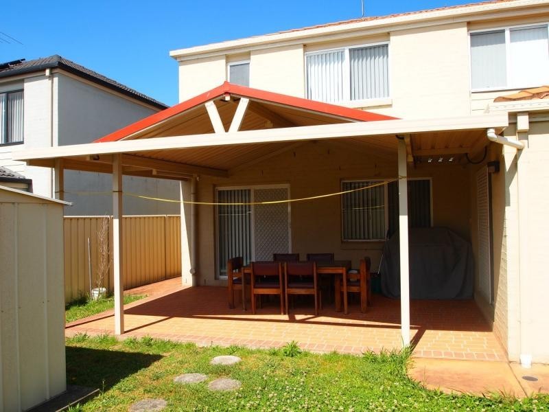 39 Augusta Place, St Clair NSW 2759