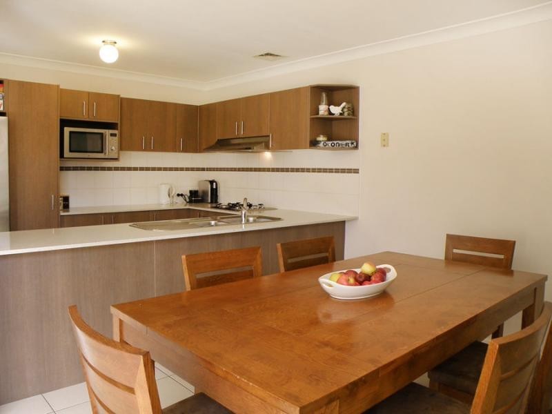 5 Trafford Lane, Stanhope Gardens NSW 2768