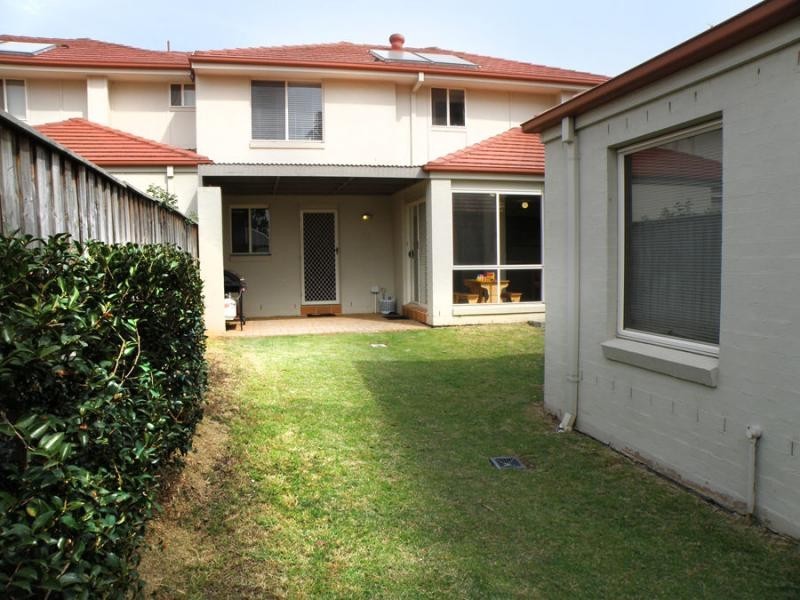 5 Trafford Lane, Stanhope Gardens NSW 2768