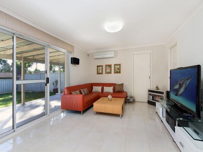 20 Pendley Crescent, Quakers Hill NSW 2763