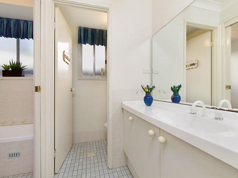 20 Pendley Crescent, Quakers Hill NSW 2763