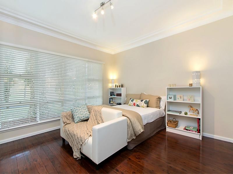 47 Burdett Crescent, Blacktown NSW 2148