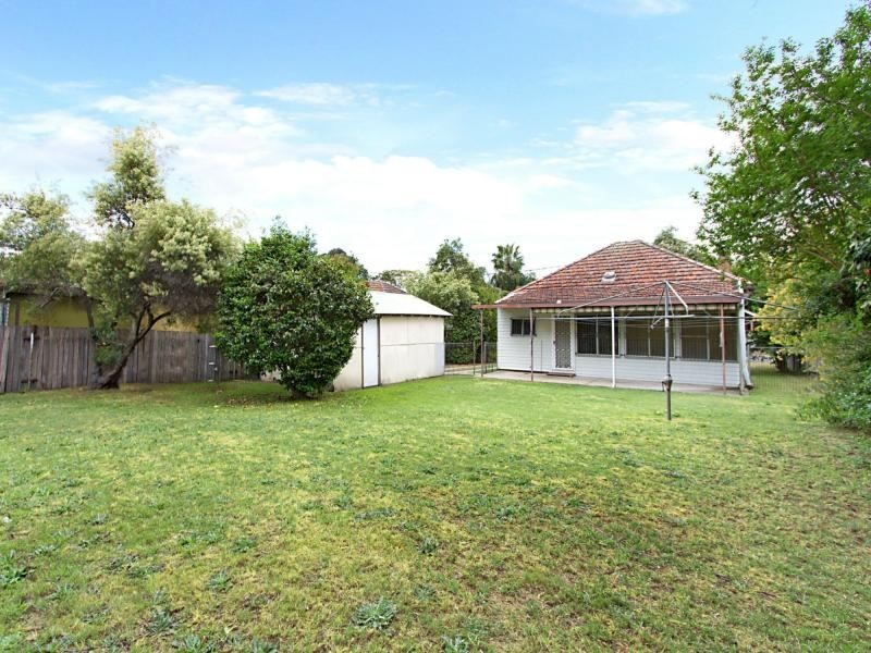 21 Beamish Avenue, Northmead NSW 2152