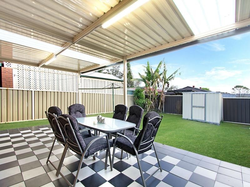 1/85 Warrimoo Drive, Quakers Hill NSW 2763