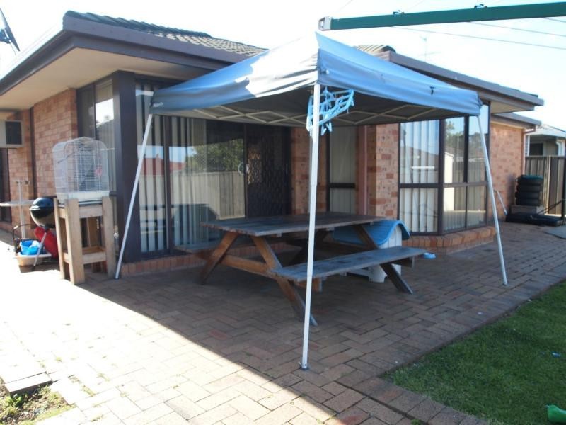 41 Woodley Crescent, Glendenning NSW 2761