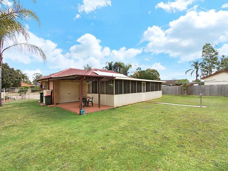 10 Tarrant Place, Doonside NSW 2767