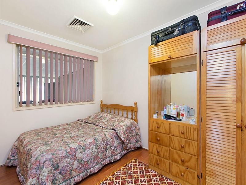 10 Tarrant Place, Doonside NSW 2767