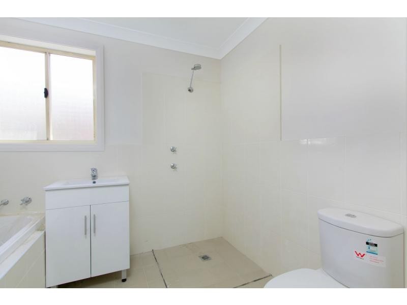 6/2 Literature Place, Blackett NSW 2770