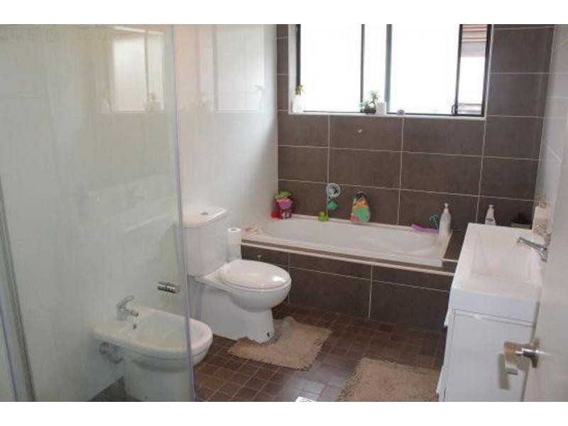 42a Caloola Road, Wentworthville NSW 2145